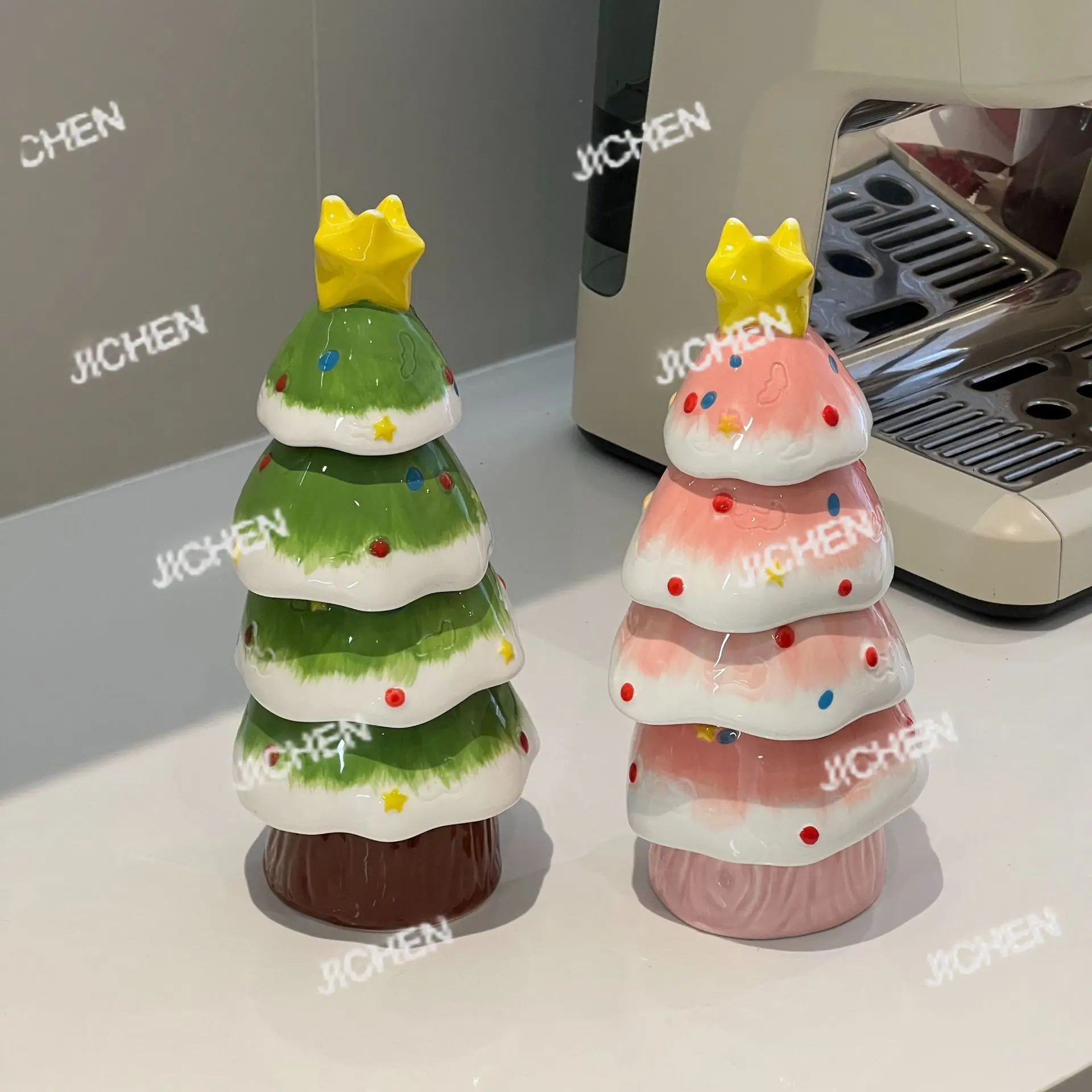 Керамическая кружка JC: высококачественный подарок на день рождения, кружка с изображением елки на крыше дома, рождественская елка
Керамическая кружка JC: высококачественный подарок на день рождения, кружка с изображением елки на крыше дома, рождественская елка