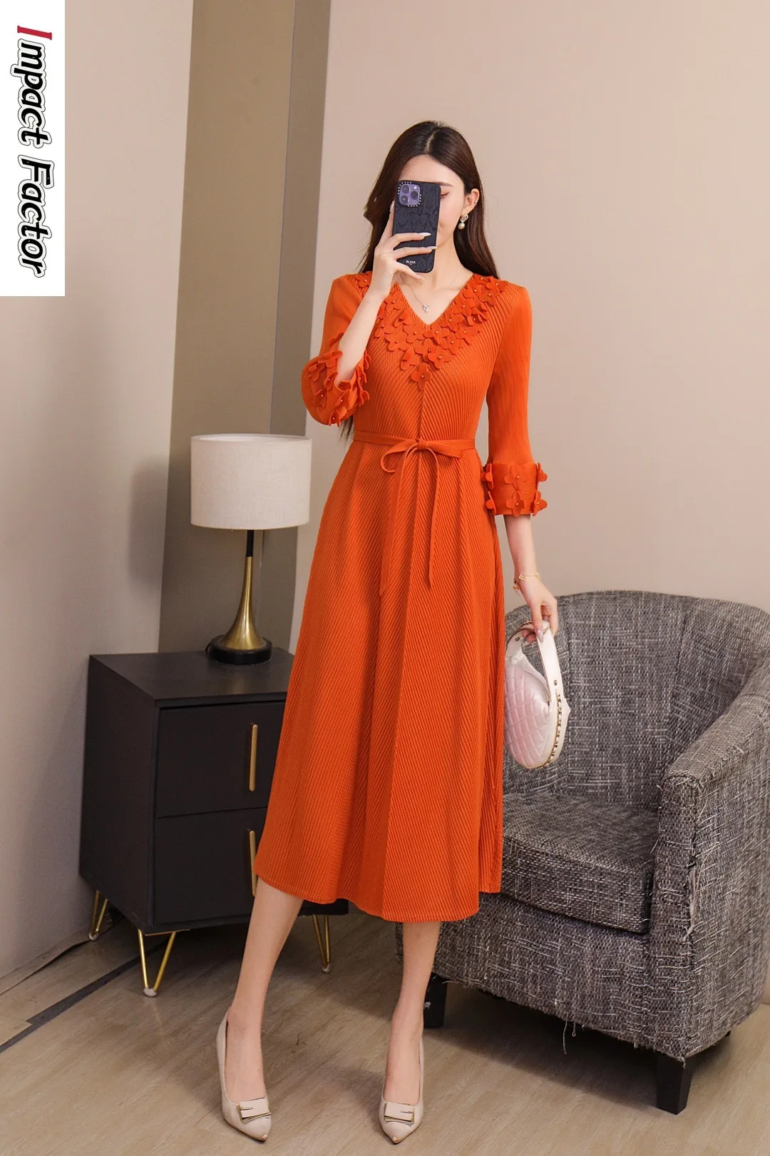 Плиссированное свободное платье Miyake, модное плиссированное свободное и тонкое темпераментное элегантное женское платье с рыбьей чешуей
Плиссированное свободное платье Miyake, модное плиссированное свободное и тонкое темпераментное элегантное женское платье с рыбьей чешуей