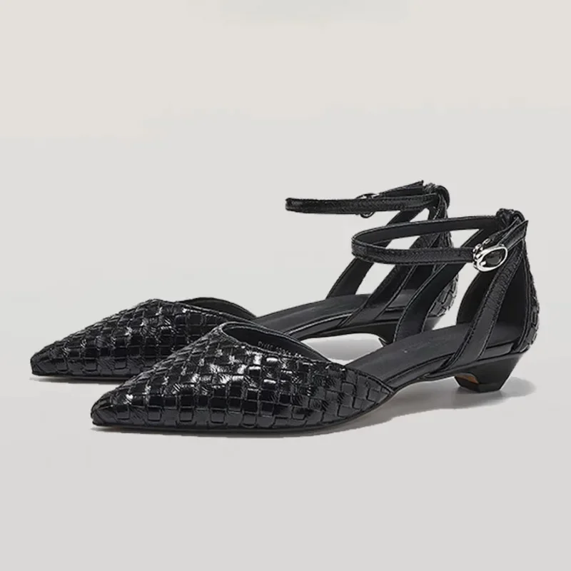 2025 Summer Female Shoes Closed Toe Women's Sandals Fashion Dress Sandals Women Cover Heel Ankle Buckle Strap Pointed Toe Shoes
2025 Summer Female Shoes Closed Toe Women's Sandals Fashion Dress Sandals Women Cover Heel Ankle Buckle Strap Pointed Toe Shoes