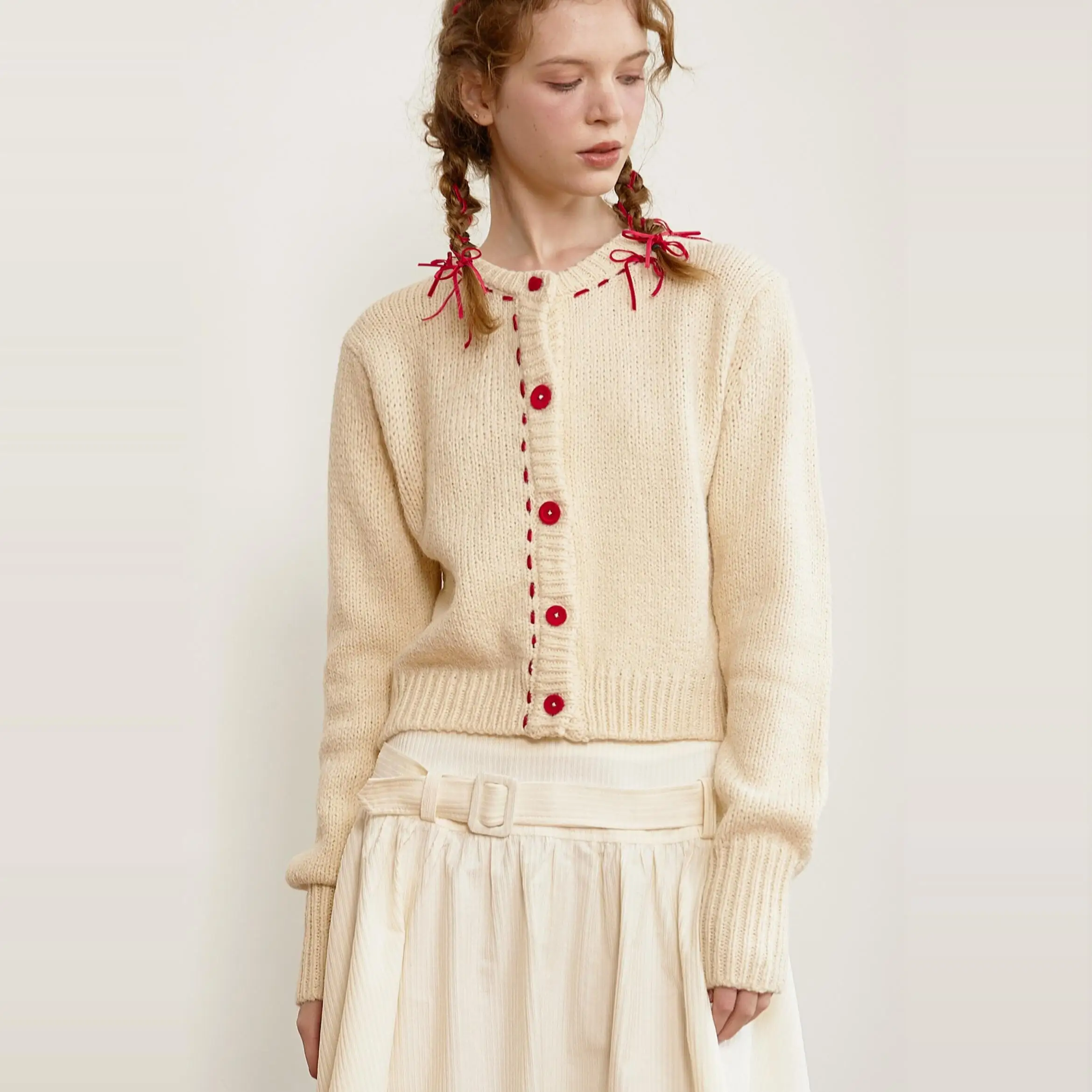 Original Design ort Open Cardigan in Velvet Knitted Milk White with Knot for Women Winter Season Wool Fabric
Original Design ort Open Cardigan in Velvet Knitted Milk White with Knot for Women Winter Season Wool Fabric