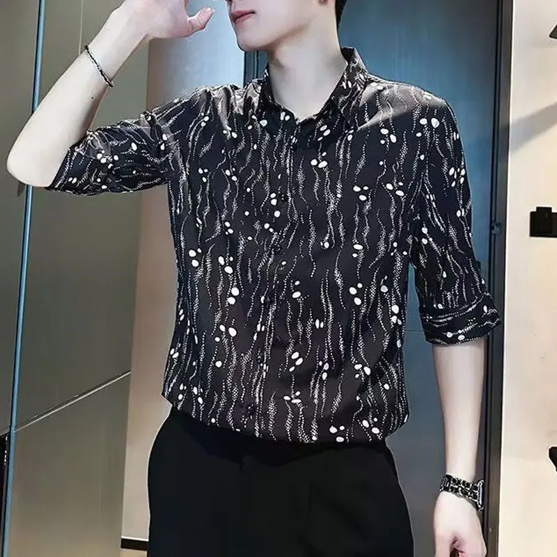 Fashion Printed Casual Shirts Summer New Young Style Half Sleeve Men's Clothing Turn-down Collar Vintage Single-breasted Shirts
Fashion Printed Casual Shirts Summer New Young Style Half Sleeve Men's Clothing Turn-down Collar Vintage Single-breasted Shirts