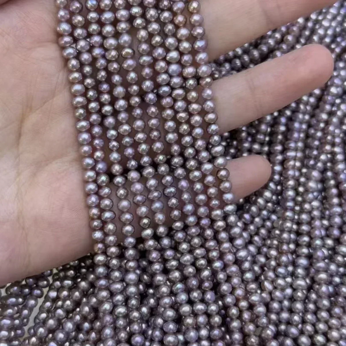 AAAA 3-3.5mm Dazzling Glow Natural Freshwater Egg Round Purple Pearl Bead Women Jewelry Make DIY Necklace Bracelet Accessories
AAAA 3-3.5mm Dazzling Glow Natural Freshwater Egg Round Purple Pearl Bead Women Jewelry Make DIY Necklace Bracelet Accessories