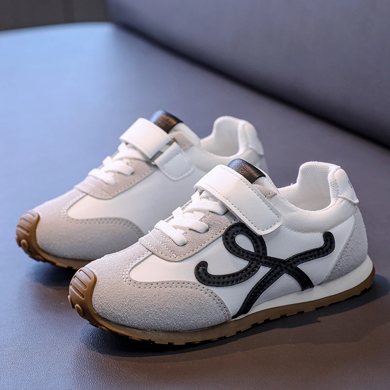 2025 New Children Fashion Casual Shoes Breathable Children wear resistant Non-slip soft Walking Shoes Girl boy Sports Shoes
2025 New Children Fashion Casual Shoes Breathable Children wear resistant Non-slip soft Walking Shoes Girl boy Sports Shoes