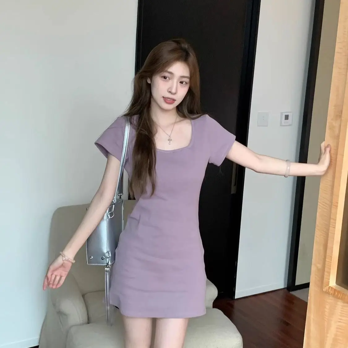 Black mini short-sleeved Dresses a new summer style for petite form-fitting and hip-hugging short skirt for Women White Dress
Black mini short-sleeved Dresses a new summer style for petite form-fitting and hip-hugging short skirt for Women White Dress