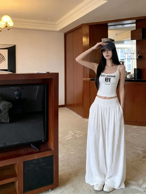 High Waist Striped Short Tank Top And Lantern Pants Women's Casual Fashion Set Korean Style Summer Outfit Two-Piece Suit
High Waist Striped Short Tank Top And Lantern Pants Women's Casual Fashion Set Korean Style Summer Outfit Two-Piece Suit