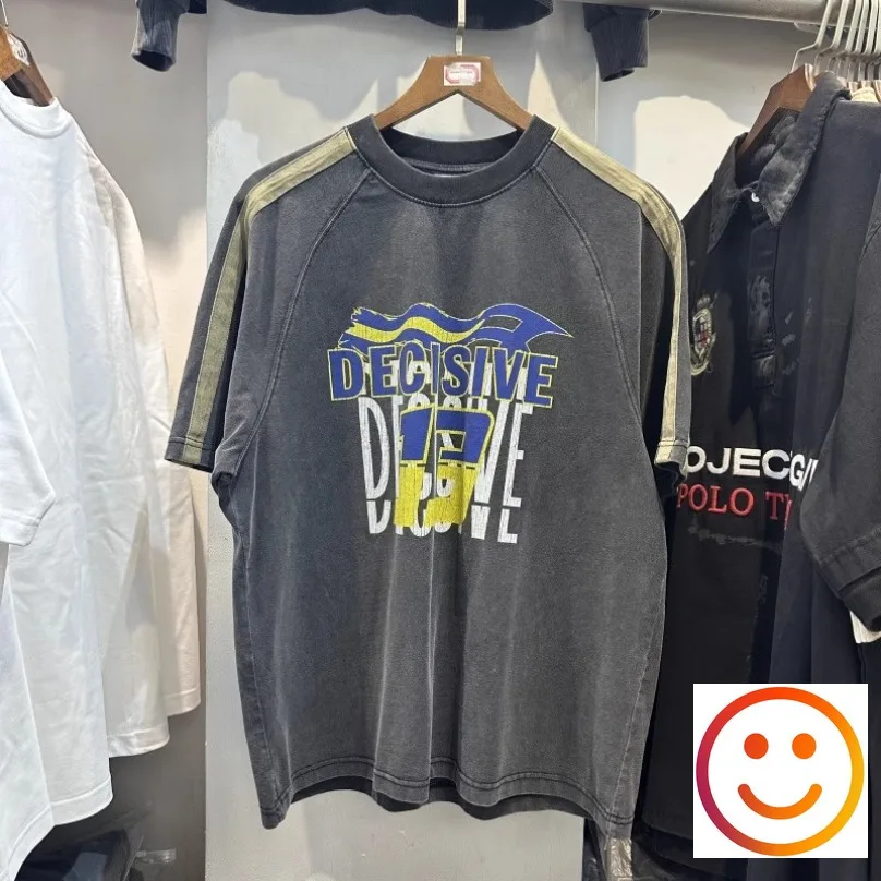 Color Match Cracked 13 Number Print T Shirt Drop Shoulder Stripe Tee Men Women Heavy Weight Vintage Washed Distressed T-shirt
Color Match Cracked 13 Number Print T Shirt Drop Shoulder Stripe Tee Men Women Heavy Weight Vintage Washed Distressed T-shirt
