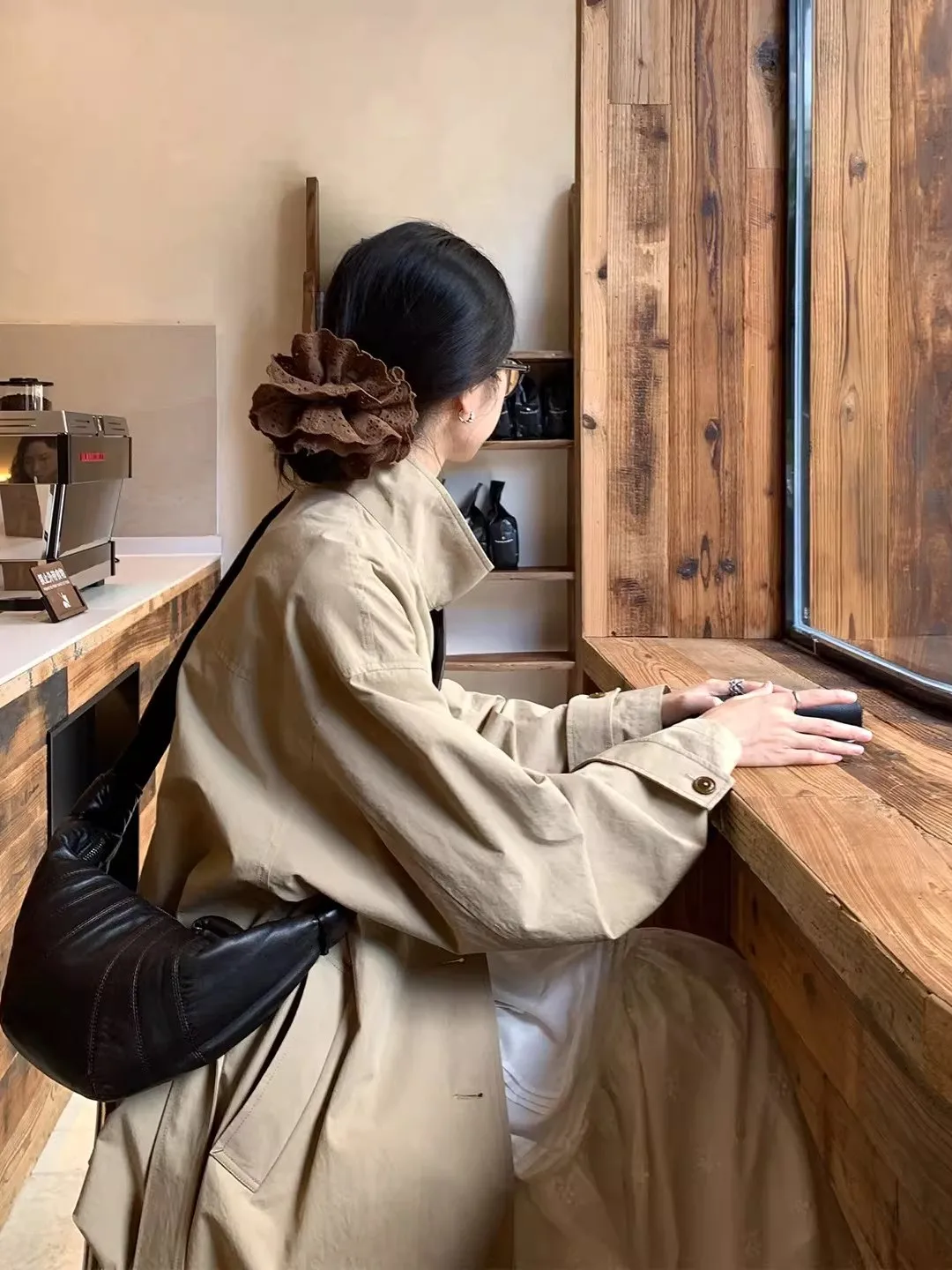 Kaki Color Simple Style Women's Jacket Coat Medium Length Spring Autumn Fashion High End Korean System Short Style with Belt
Kaki Color Simple Style Women's Jacket Coat Medium Length Spring Autumn Fashion High End Korean System Short Style with Belt