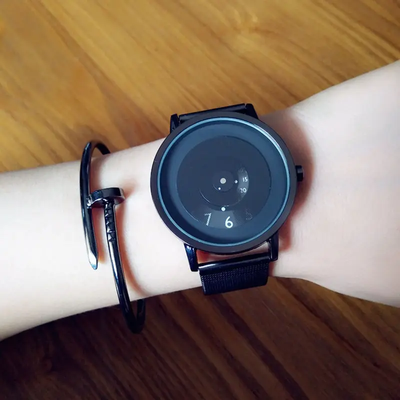 Simple Personality Hot Selling Decorative Pointerless Concept Quartz Watches Men Big Case Classic Creative Watch AAA Watch Clock
Simple Personality Hot Selling Decorative Pointerless Concept Quartz Watches Men Big Case Classic Creative Watch AAA Watch Clock
