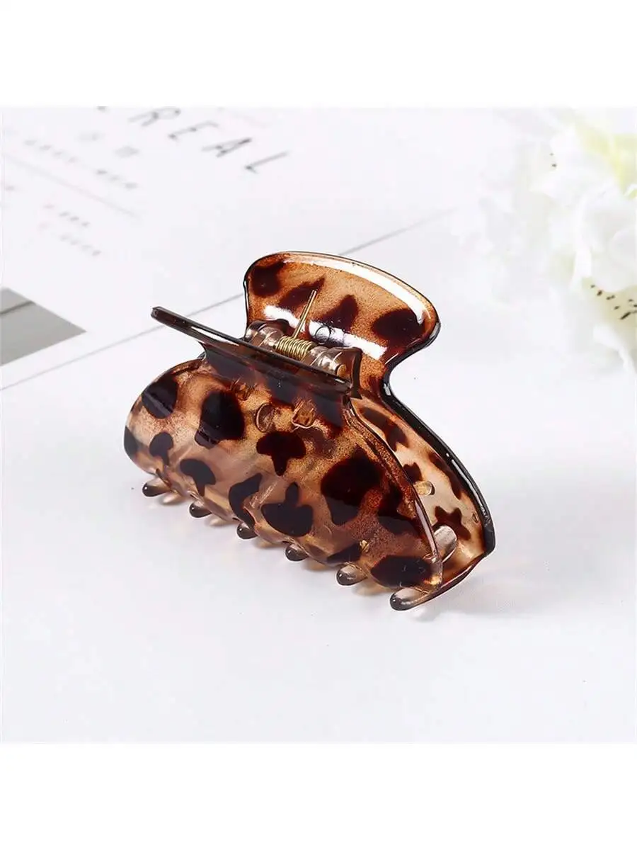 Leopard Print Hair Claw Clip For Women, Retro Minimalist Style, Daily Wear Hair Accessory
Leopard Print Hair Claw Clip For Women, Retro Minimalist Style, Daily Wear Hair Accessory
