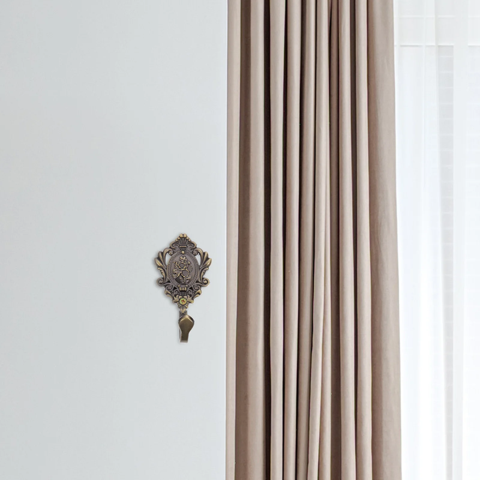 2pcs Zinc Alloy Curtain Bronze 9.5X5Cm Vintage Rose Design Wall Mounted Drapery Tiebacks Holdbacks For Curtains Window
2pcs Zinc Alloy Curtain Bronze 9.5X5Cm Vintage Rose Design Wall Mounted Drapery Tiebacks Holdbacks For Curtains Window