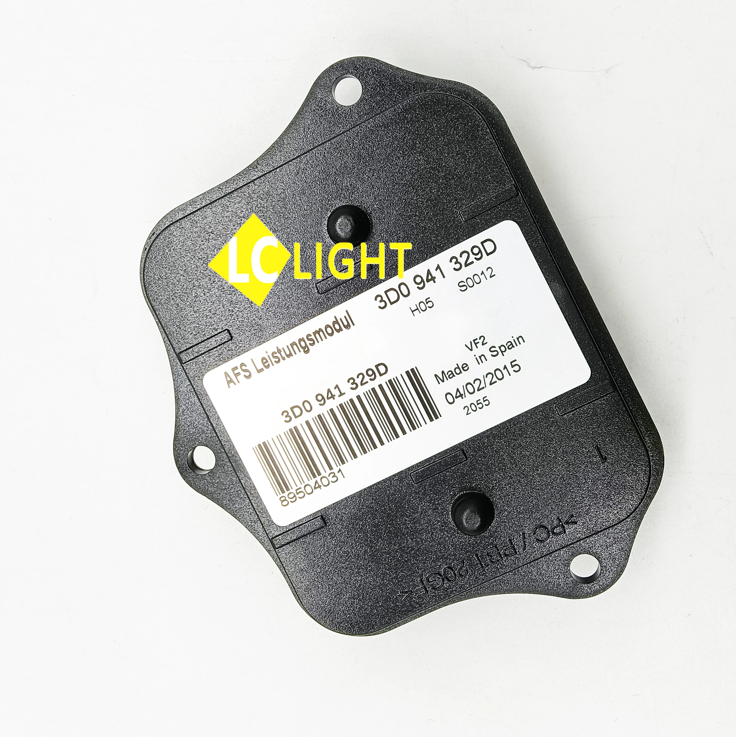 Новый оригинальный блок управления светодиодными фарами AFS 3D0941329D, модуль-балласт, подходит для Golf MK7, Q5, Q8, R.
Новый оригинальный блок управления светодиодными фарами AFS 3D0941329D, модуль-балласт, подходит для Golf MK7, Q5, Q8, R.