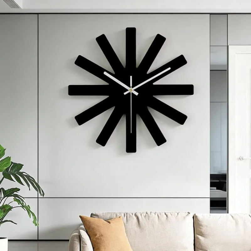 Nordic style decorative wall clock, hotel living room creative wall-mounted clock simple art clock decoration
Nordic style decorative wall clock, hotel living room creative wall-mounted clock simple art clock decoration