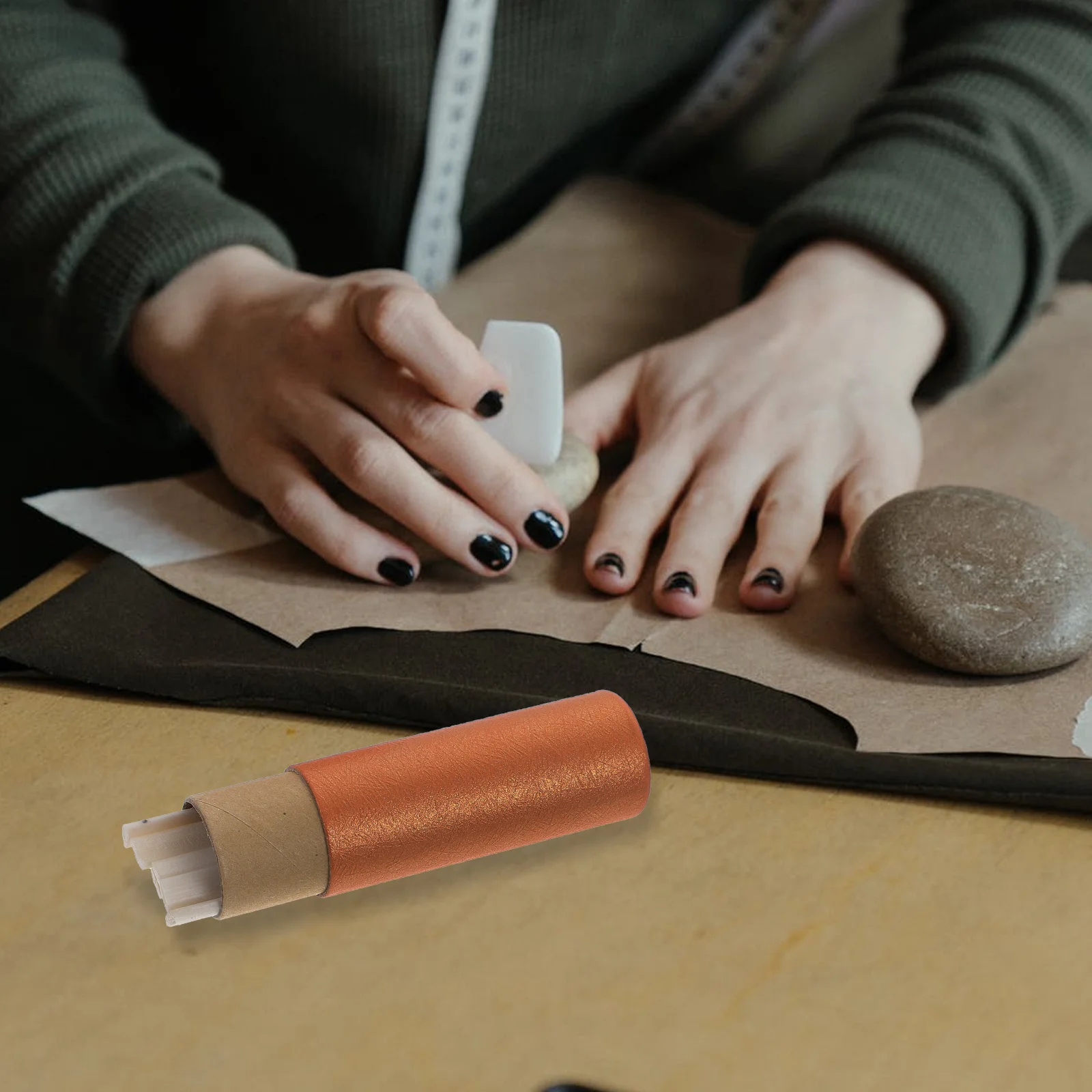 20pcs Marking Tool Professional Sewing Fabric Tailor'S Chalk Cloth Markers Line Drawing Chalk Dressmaker DIY Tools 
20pcs Marking Tool Professional Sewing Fabric Tailor'S Chalk Cloth Markers Line Drawing Chalk Dressmaker DIY Tools