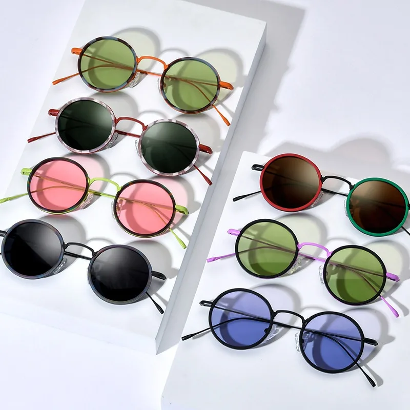 Color Blocked Pure Titanium Round Sunglasses for Men and Women, Trendy and Fashionable Sunglasses for Driving, Driving Glasses
Color Blocked Pure Titanium Round Sunglasses for Men and Women, Trendy and Fashionable Sunglasses for Driving, Driving Glasses