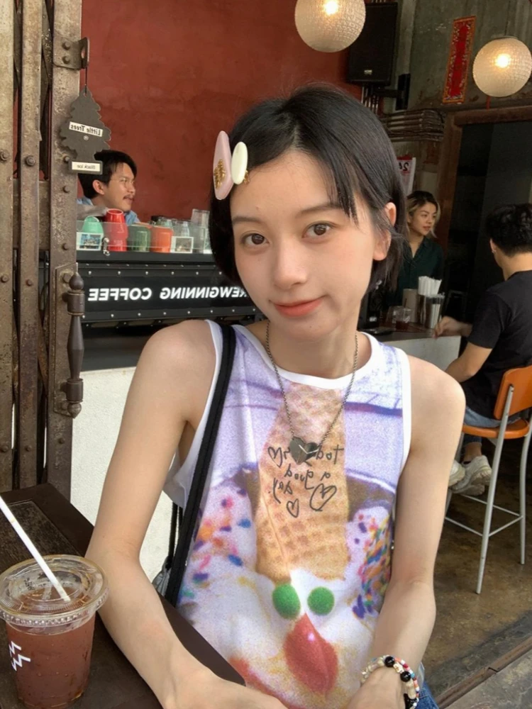 American retro funny funny clown ice cream digital printed women's vest summer Y2K Harajuku style trendy women's tops emo
American retro funny funny clown ice cream digital printed women's vest summer Y2K Harajuku style trendy women's tops emo