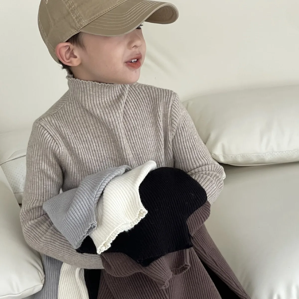 Kid Sweater 2023 Winter New Children Boys Korean Children Elastic Multi-color Sweater with Half Turtleneck Knitted Bottom Shirt
Kid Sweater 2023 Winter New Children Boys Korean Children Elastic Multi-color Sweater with Half Turtleneck Knitted Bottom Shirt