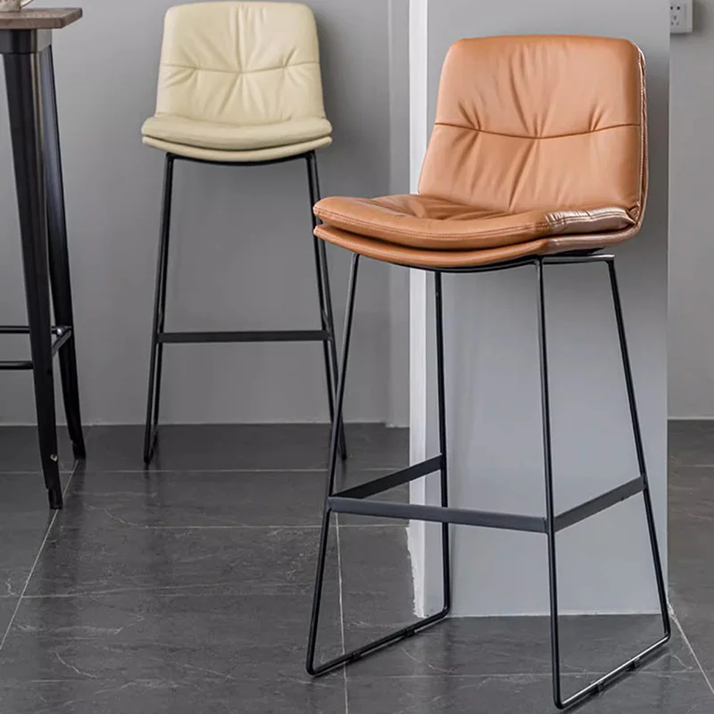 Leather Designer Nordic Bar Stools Luxury Reception Relaxing Brown Retro Bar Stools Living Room Soft Tabourets De Bar Furniture
Leather Designer Nordic Bar Stools Luxury Reception Relaxing Brown Retro Bar Stools Living Room Soft Tabourets De Bar Furniture