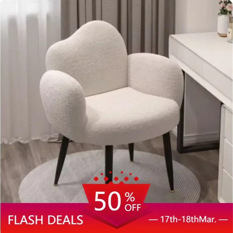 Makeup Stool Cream Style Makeup Chair Girls Bedroom Dressing Stool Light Luxury Simple Nail Chair Dressing Table Stool
Makeup Stool Cream Style Makeup Chair Girls Bedroom Dressing Stool Light Luxury Simple Nail Chair Dressing Table Stool