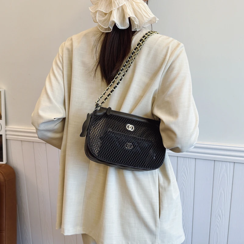 Chic Women's Messenger Bag in Genuine Leather: Popular Designer Inspired Crossbody Shoulder Bag, Elegant Handbag
Chic Women's Messenger Bag in Genuine Leather: Popular Designer Inspired Crossbody Shoulder Bag, Elegant Handbag