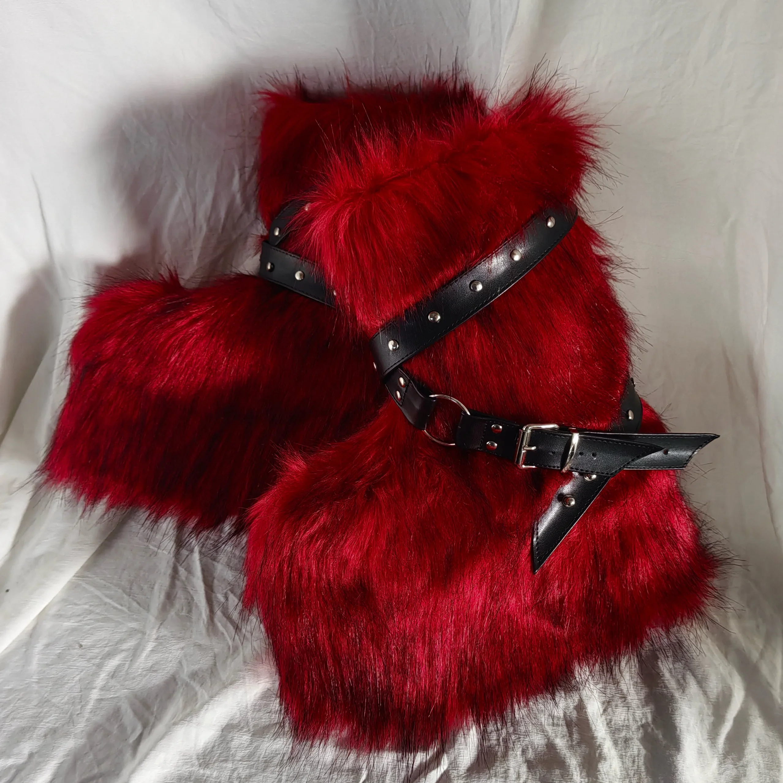 Red Fur Thick-Soled Cross-Buckles Warm Boots Woman Winter 2025 Black Slip-On Round Toe Flat Bottom Ankle Boots Fashion Shoes
Red Fur Thick-Soled Cross-Buckles Warm Boots Woman Winter 2025 Black Slip-On Round Toe Flat Bottom Ankle Boots Fashion Shoes