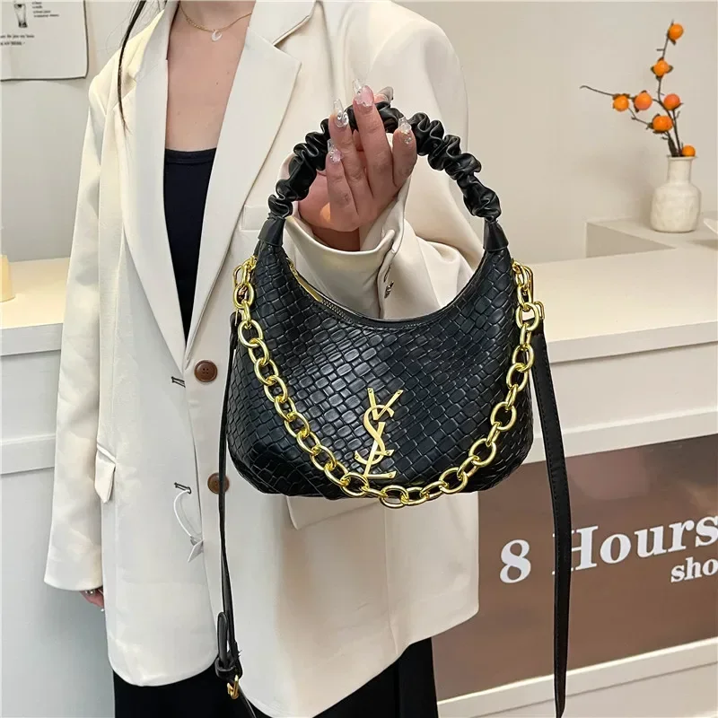 "2025newWomen's Chain Strap Tote Convertible Shoulder Bag Street Style Crossbody Purse Office Chic Handheld Carrier"
"2025newWomen's Chain Strap Tote Convertible Shoulder Bag Street Style Crossbody Purse Office Chic Handheld Carrier"