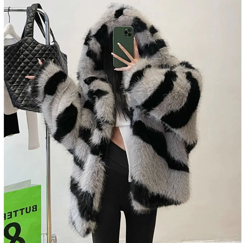 Women's Autumn/Winter Top Coat Faux Fur Hooded Warm Simple Comfortable Loose Casual Design Fashion Soft Niche Versatile Skinny
Women's Autumn/Winter Top Coat Faux Fur Hooded Warm Simple Comfortable Loose Casual Design Fashion Soft Niche Versatile Skinny