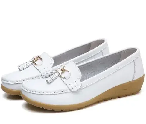 Dress High Heeled Shoes Elegant Low Heeled Women's Shoe Formal Fashion Light Cut Square Party Elegant Fashionable Single Shoes
Dress High Heeled Shoes Elegant Low Heeled Women's Shoe Formal Fashion Light Cut Square Party Elegant Fashionable Single Shoes
