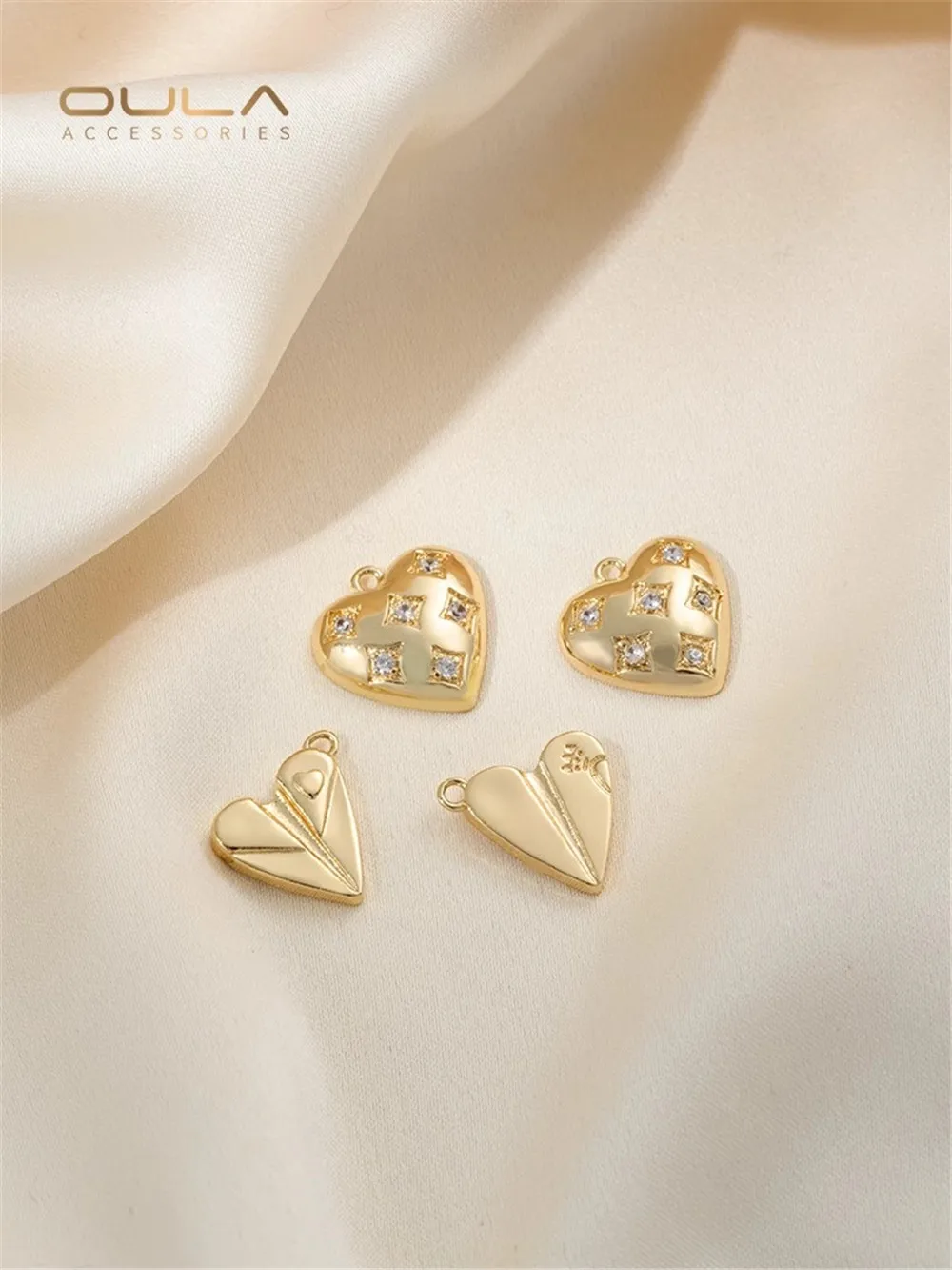 14K Gold Inset Zircon Paper Airplane Love Pendant DIY Bracelet & Earrings Making Handmade Jewelry Accessories Kit
14K Gold Inset Zircon Paper Airplane Love Pendant DIY Bracelet & Earrings Making Handmade Jewelry Accessories Kit