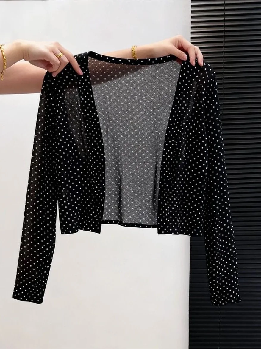 plus Size Women's Star Diamond Embellished Mesh Cardigan Shoulder Wrap Short Lightweight Breathable Comfortable Fashionable
plus Size Women's Star Diamond Embellished Mesh Cardigan Shoulder Wrap Short Lightweight Breathable Comfortable Fashionable