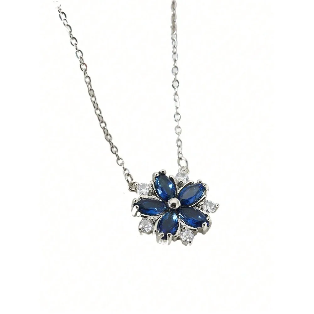 Premium Sakura Pendant Clavicle Chain
Premium Sakura Pendant Clavicle Chain