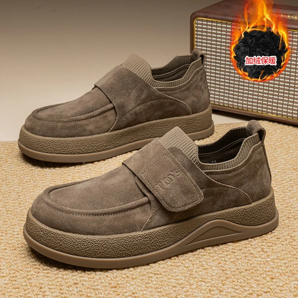 Модная мужская повседневная обувь на платформе, удобные мягкие мужские лоферы, легкие прогулочные кроссовки без шнуровки, дышащая обувь на плоской подошве для вождения
Модная мужская повседневная обувь на платформе, удобные мягкие мужские лоферы, легкие прогулочные кроссовки без шнуровки, дышащая обувь на плоской подошве для вождения