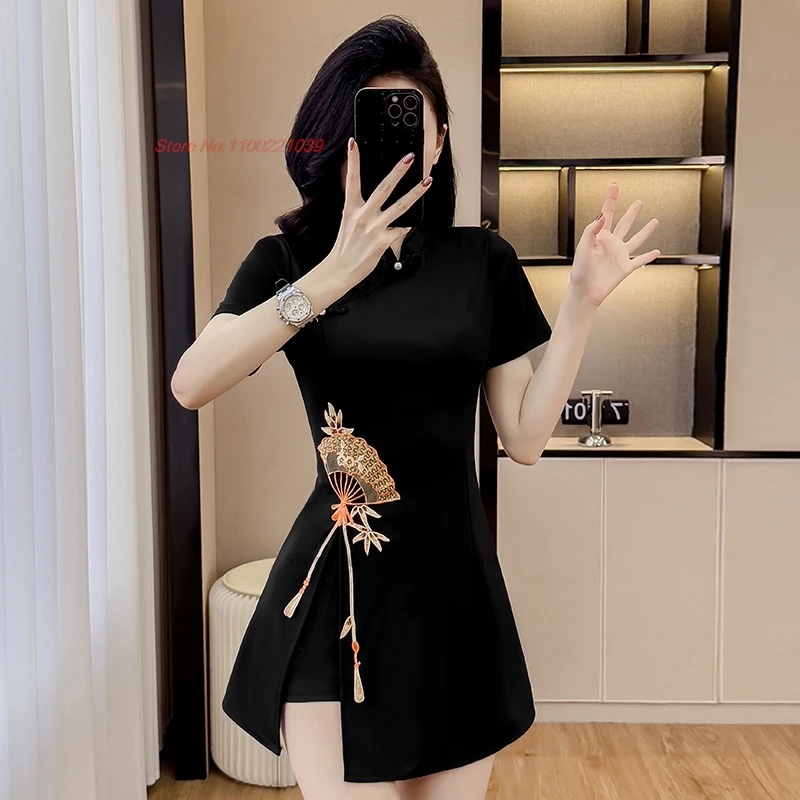 2025 chinese nightclub dress sexy beauty uniform improved cheongsam flower embroidery qipao dress+shorts hotel spa work dress
2025 chinese nightclub dress sexy beauty uniform improved cheongsam flower embroidery qipao dress+shorts hotel spa work dress