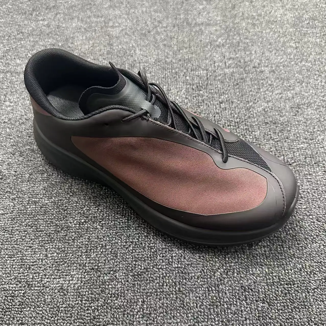 New Men's Running Shoes Thick Bottom Shock Absorption Outdoor Climbing Shoes Casual Barefoot Hiking Mesh Lightweight Sports S...
New Men's Running Shoes Thick Bottom Shock Absorption Outdoor Climbing Shoes Casual Barefoot Hiking Mesh Lightweight Sports S...