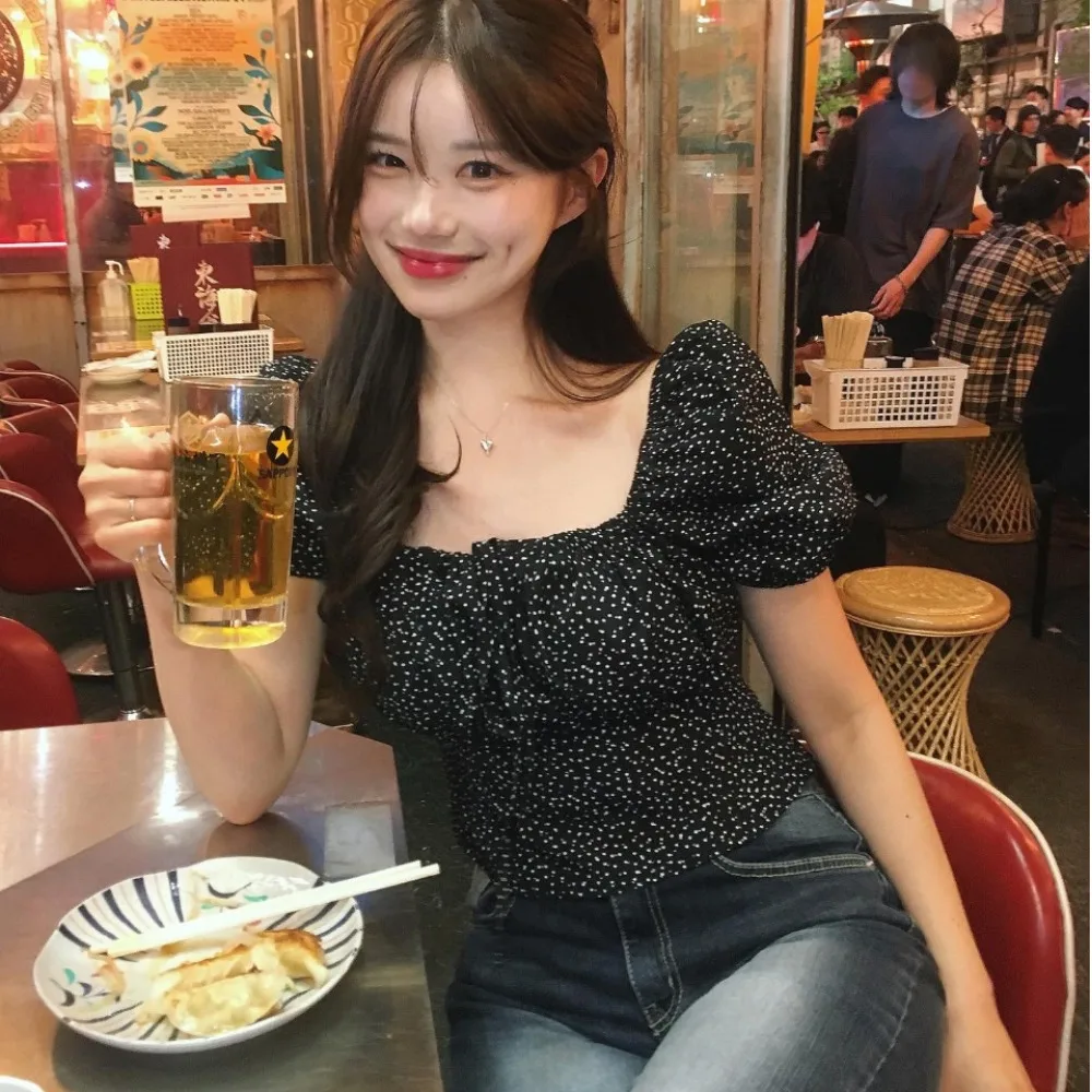 Повседневный свободный топ в горошек с открытыми плечами, на одно плечо, с коротким рукавом и круглым вырезом, женский
Повседневный свободный топ в горошек с открытыми плечами, на одно плечо, с коротким рукавом и круглым вырезом, женский