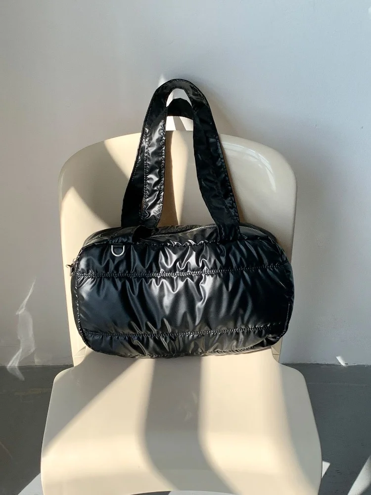 Casual Quilted Shoulder Bags for Women Korean Style Versatile Single oulder Bag Blogger Bag Commuter Folded Soft Leather Handbag
Casual Quilted Shoulder Bags for Women Korean Style Versatile Single oulder Bag Blogger Bag Commuter Folded Soft Leather Handbag