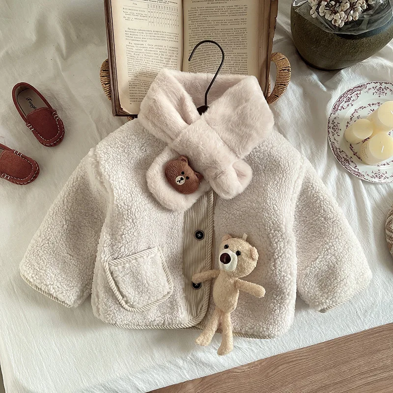 Зимние теплые хлопковые однобортные пышные куртки для маленьких девочек и мальчиков с шарфом, детские ветрозащитные пальто, детская одежда, топы для детей 1-6 лет
Зимние теплые хлопковые однобортные пышные куртки для маленьких девочек и мальчиков с шарфом, детские ветрозащитные пальто, детская одежда, топы для детей 1-6 лет