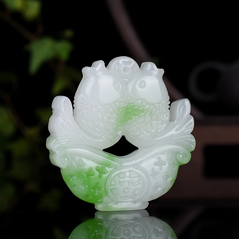 Natural Green White Jade Carp Pendant Necklace Double-sided Hollow Carved Gemstone Fashion Charm Jewelry Amulet Gifts for Women
Natural Green White Jade Carp Pendant Necklace Double-sided Hollow Carved Gemstone Fashion Charm Jewelry Amulet Gifts for Women