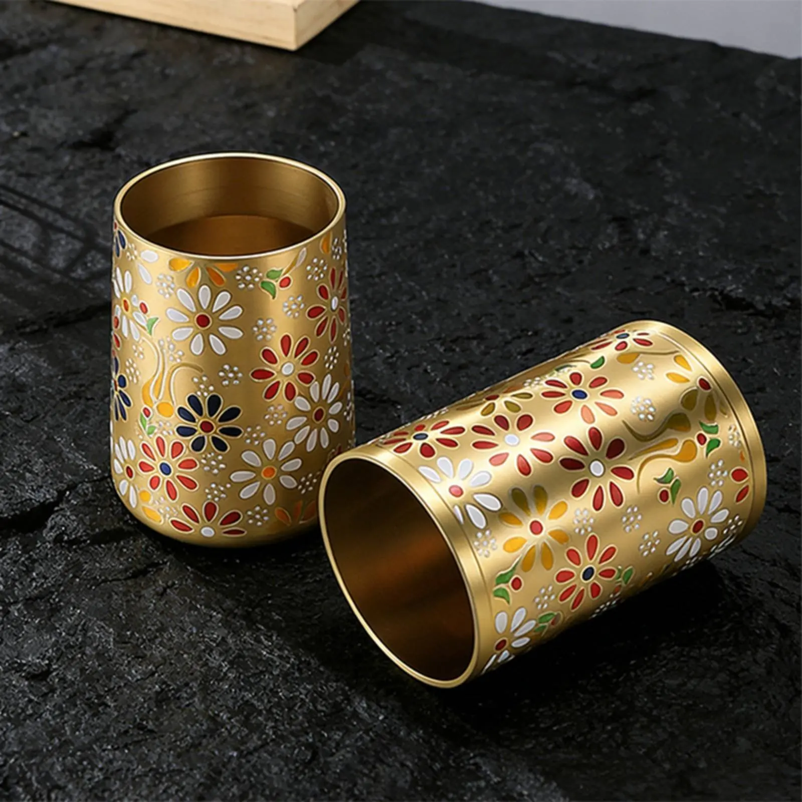 Brass Pen Holder Easy to Clean Floral Writing Utensil Cup Multipurpose Organizer Cup Roomy Storage Jar Lidded for Calligraphy
Brass Pen Holder Easy to Clean Floral Writing Utensil Cup Multipurpose Organizer Cup Roomy Storage Jar Lidded for Calligraphy