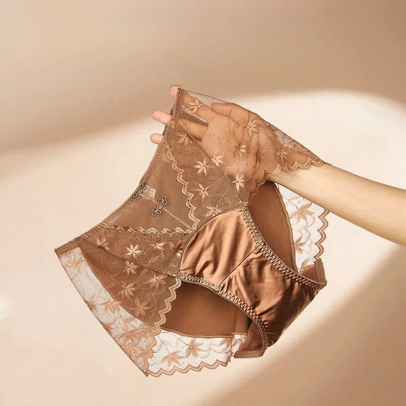 Loose Large Size Fat MM Can Wear Women's Shorts 3 Pieces Smooth and Soft Sexy Hollow High-grade Lace Women's Triangle Underwear
Loose Large Size Fat MM Can Wear Women's Shorts 3 Pieces Smooth and Soft Sexy Hollow High-grade Lace Women's Triangle Underwear
