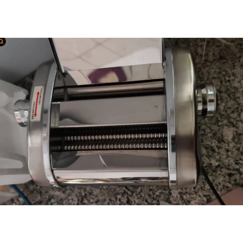 Spot 220V Small Household Noodle Machine Fully Automatic Stainless Steel Noodle Press Dumpling Skin Making Machine
Spot 220V Small Household Noodle Machine Fully Automatic Stainless Steel Noodle Press Dumpling Skin Making Machine