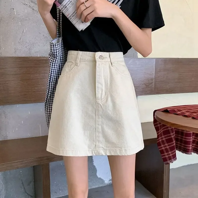 Sexy Short Woman Denim Skirt Vintage Y2k Clothing Sales High Quality Streetwear Aesthetic Trend 2025 Jeans Skirts for Women
Sexy Short Woman Denim Skirt Vintage Y2k Clothing Sales High Quality Streetwear Aesthetic Trend 2025 Jeans Skirts for Women