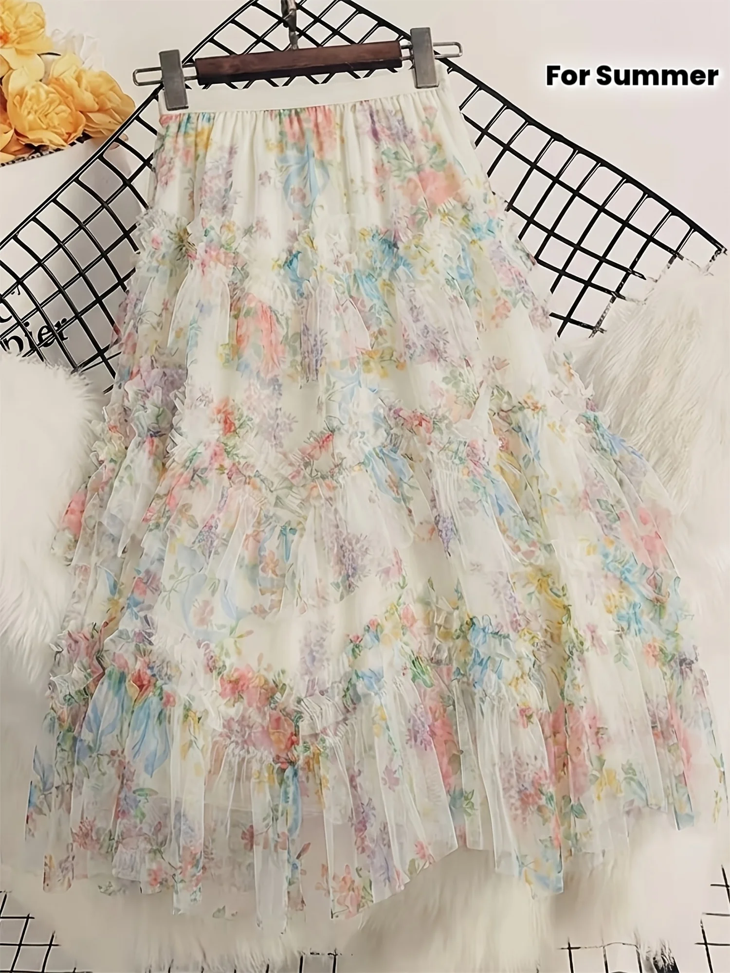 2026 Spring/summer Stylish and Youthful Dresses with Floral Net Fabric and Layered Design for Comfort and Elegant Style
2026 Spring/summer Stylish and Youthful Dresses with Floral Net Fabric and Layered Design for Comfort and Elegant Style