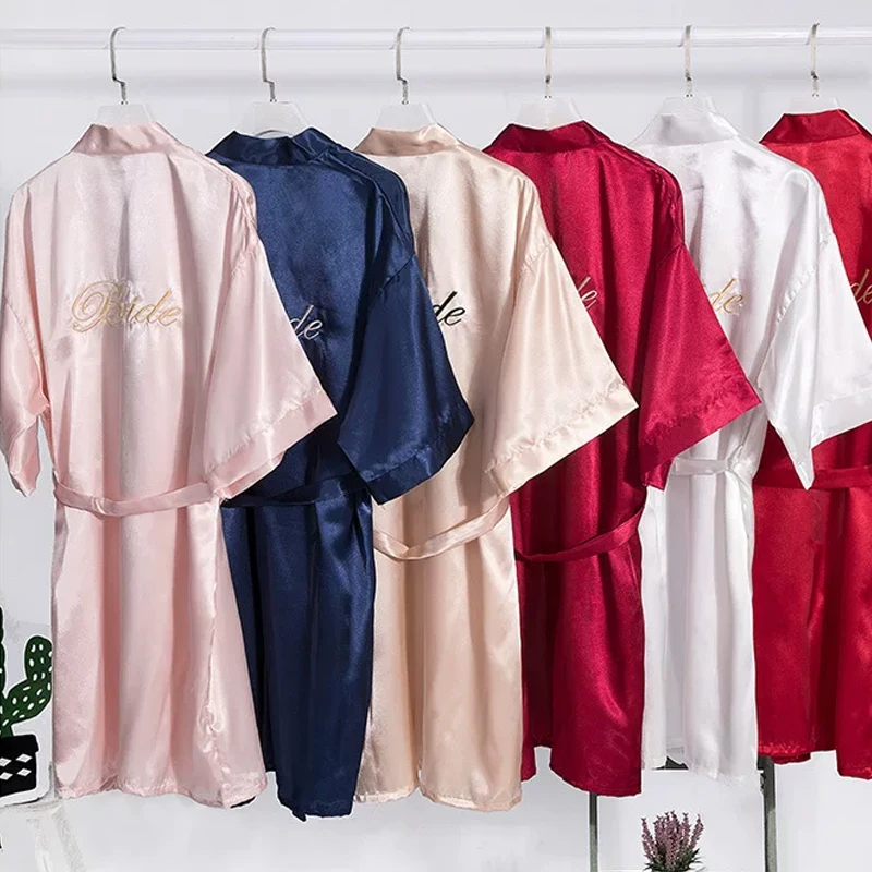 Bathrobe Ladies Shower Embroidery Pajamas Sexy Pajamas Pajamas Pajamas Bridal Lingerie Sexy Suspenders Nightdresses Large Size
Bathrobe Ladies Shower Embroidery Pajamas Sexy Pajamas Pajamas Pajamas Bridal Lingerie Sexy Suspenders Nightdresses Large Size