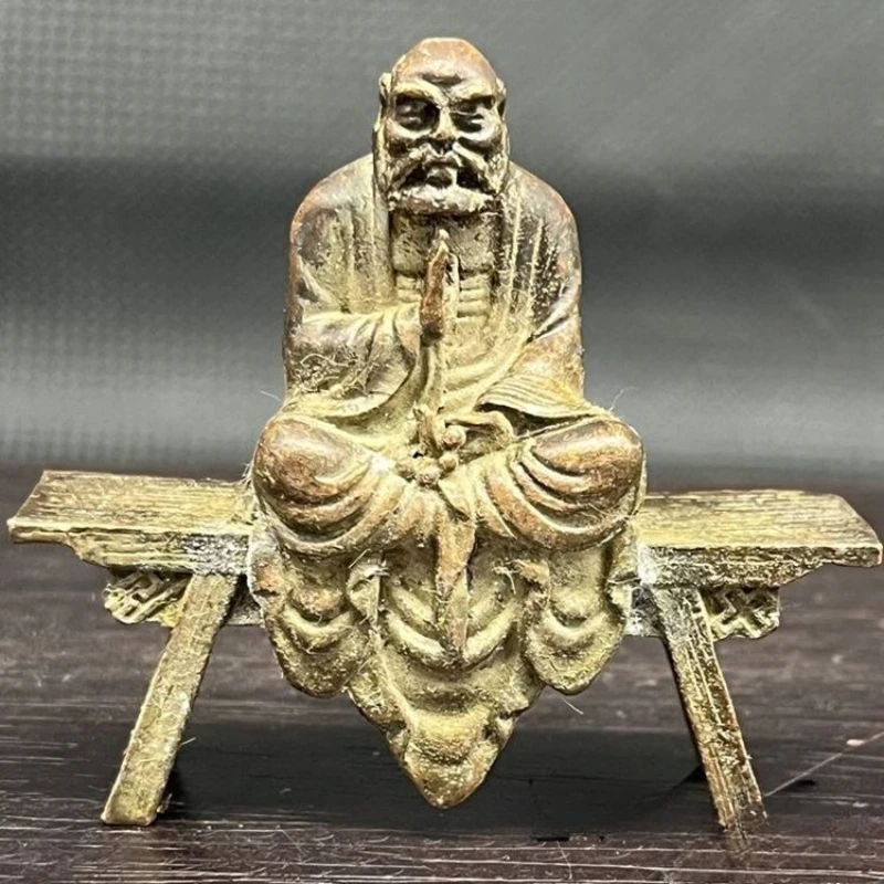 Antique Bench Dharma Statue Tibetan Buddhist Bodhisattva Sculpture Miniature Desktop Ornament for Home Altars
Antique Bench Dharma Statue Tibetan Buddhist Bodhisattva Sculpture Miniature Desktop Ornament for Home Altars