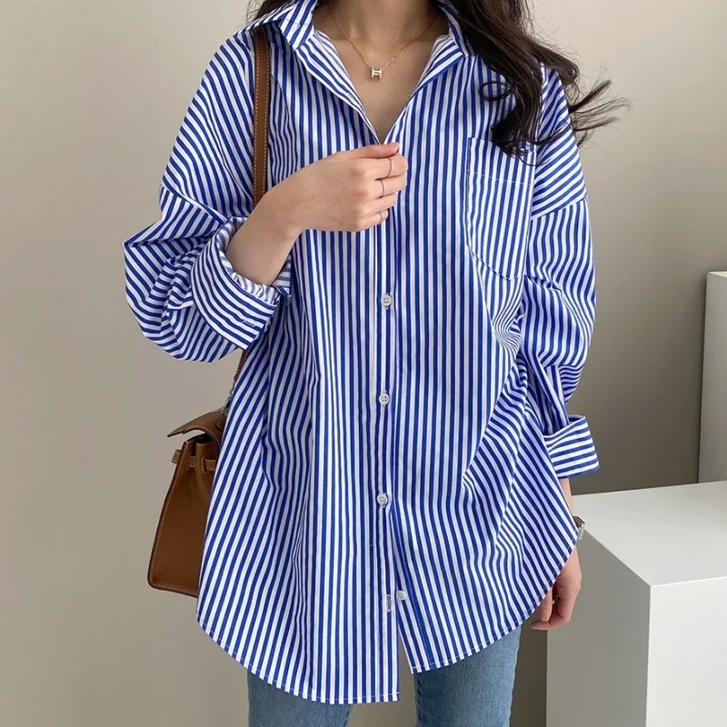 Chic Woman Blouse 2025 Striped Loose Single-Breasted Long Sleeves Shirt Female Top Beautiful Women Blouses
Chic Woman Blouse 2025 Striped Loose Single-Breasted Long Sleeves Shirt Female Top Beautiful Women Blouses