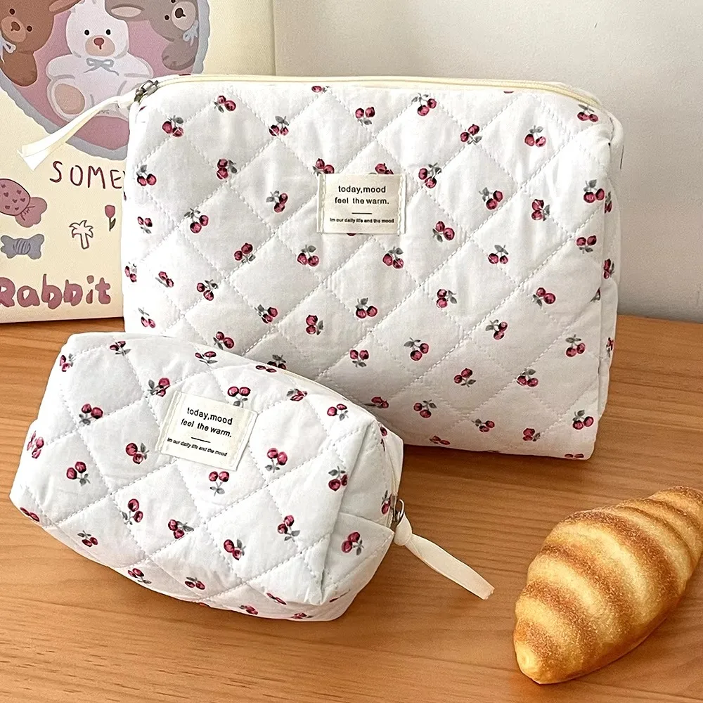 Cute Cherry Tote Women Makeup Bag Large Capacity Multifunctional Cotton Quilted Zipper Bag Toiletries Handbag
Cute Cherry Tote Women Makeup Bag Large Capacity Multifunctional Cotton Quilted Zipper Bag Toiletries Handbag