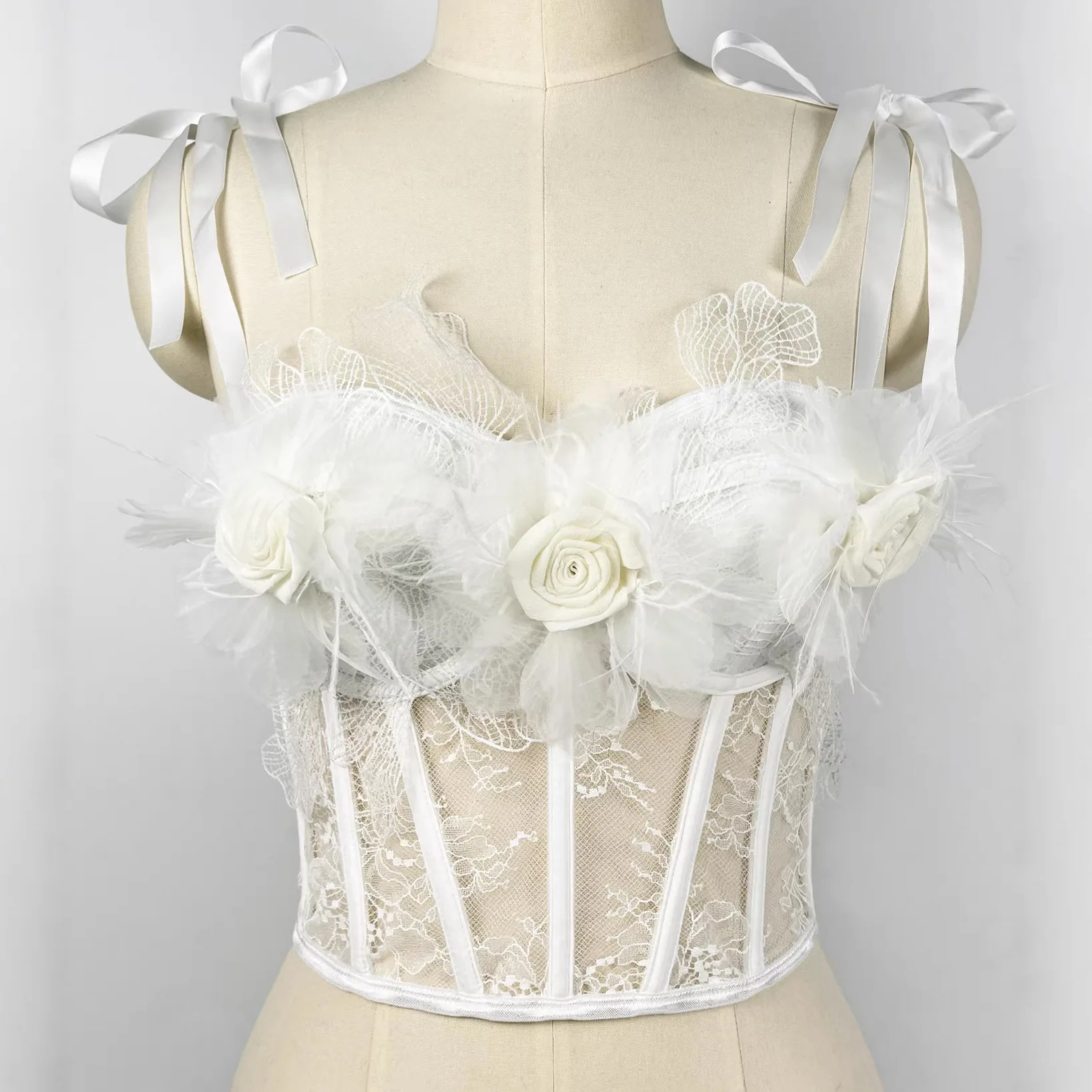 Sexy Lace Embroidered Flower Sling Vest Mesh See-through Fishbone Bra Feather Autumn and Winter Inner Tube Top Women Clothing
Sexy Lace Embroidered Flower Sling Vest Mesh See-through Fishbone Bra Feather Autumn and Winter Inner Tube Top Women Clothing