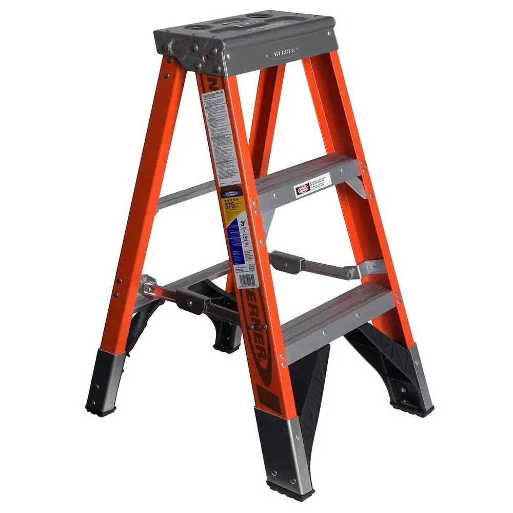 Fiberglass Premium Step Ladder
Fiberglass Premium Step Ladder