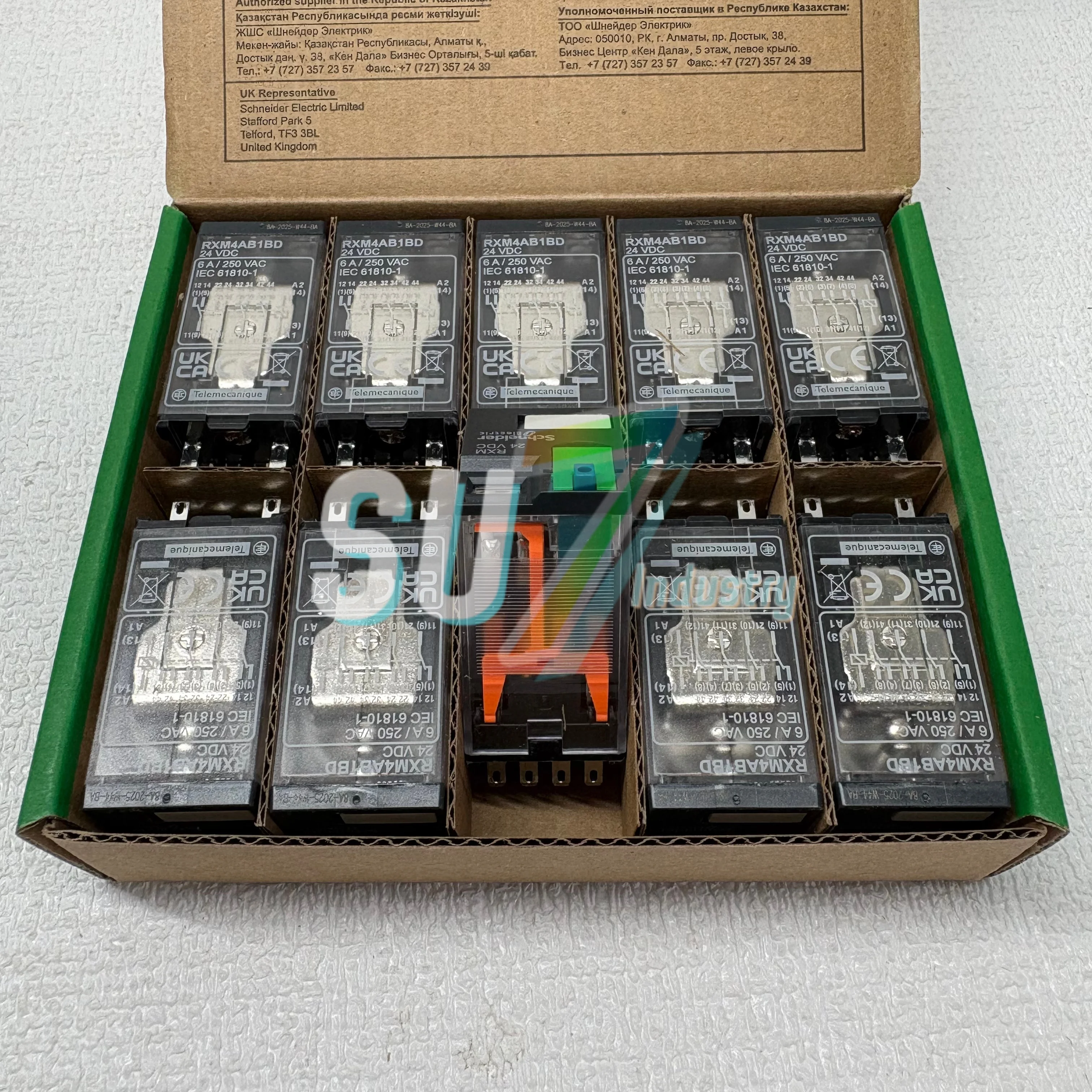 Электрическое реле RXM4AB1BD, новое, в коробке.
Электрическое реле RXM4AB1BD, новое, в коробке.