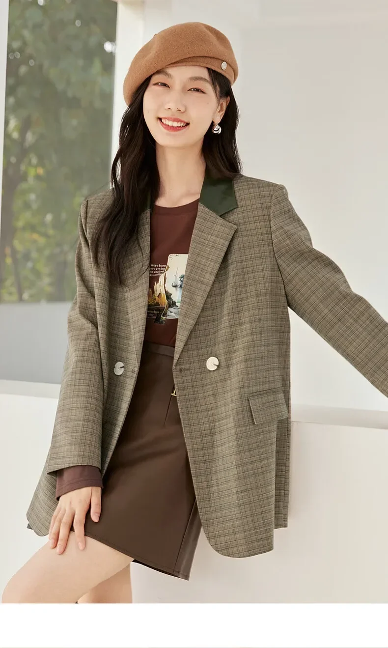 SENTUBILA Patchwork Plaid Blazers for Women 2025 New Fashion Vintage Notched Neck Double Breasted Jackets Coats 133X52079
SENTUBILA Patchwork Plaid Blazers for Women 2025 New Fashion Vintage Notched Neck Double Breasted Jackets Coats 133X52079